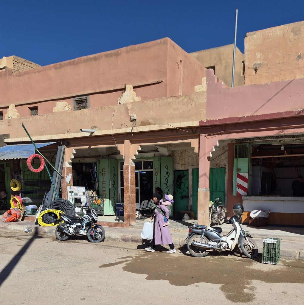 Foto 16 – 13.04.2026 – 125 km – Boumalme Dades - Skoura - Wander Oasis - Kasbah Amridil - Ouarzazate